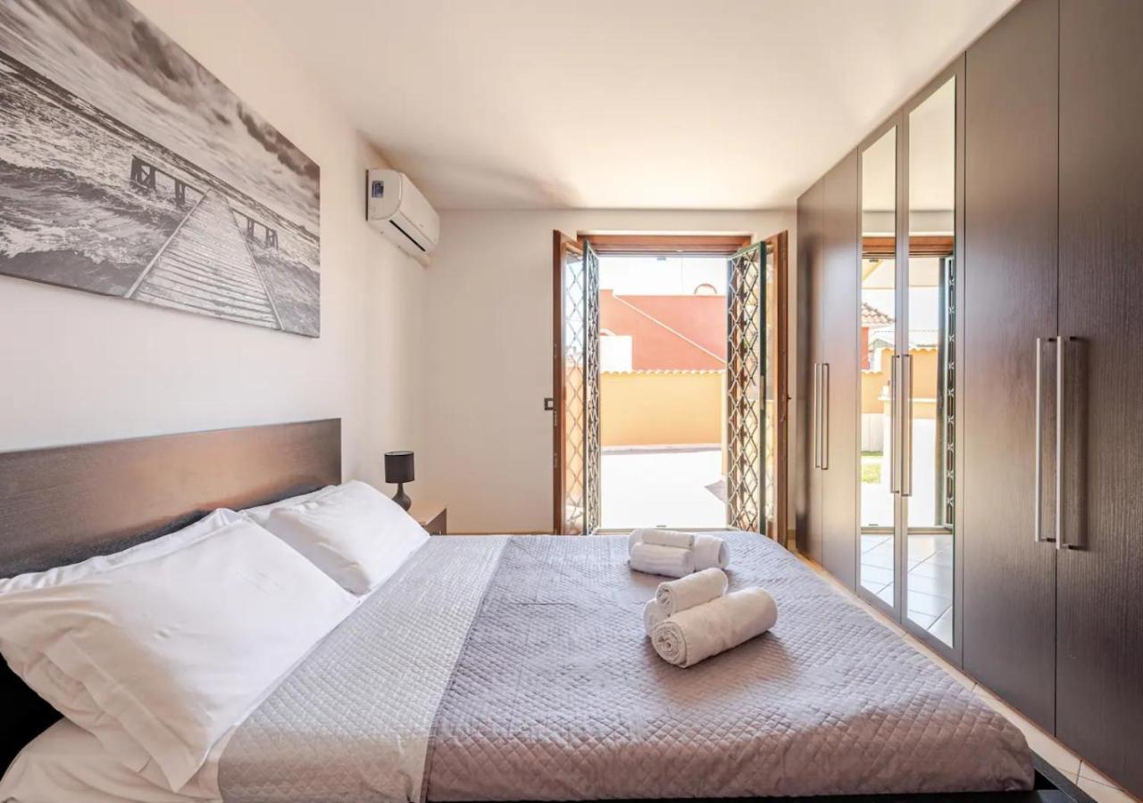 Garden Villa - Free Parking, Wi-Fi E Netflix 피우미치노 외부 사진